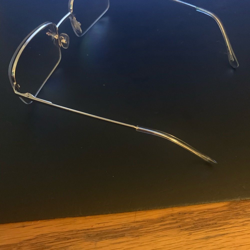 Dope clear rimless shades 👓